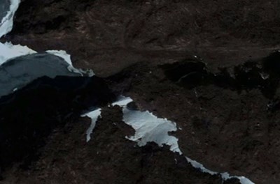 구글 어스에서 확인된 남극의 이상한 모습들