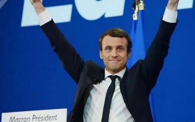 프랑스 대선 결선에서 중도 성향의 마크롱이 당선되다.