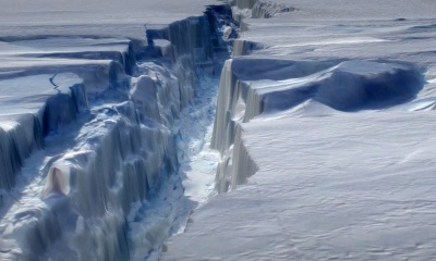 남극 빙하가 녹는 원인이 화산 활동이라는 연구가 발표되다