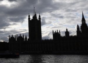 공식 보고서, ‘영국 정부와 의회가 정치인들의 아동 성범죄를 지속적으로 은폐했다’