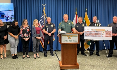 플로리다 경찰의 아동 인신매매 작전에 체포된 디즈니 직원과 전직 판사