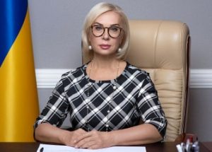 러시아의 전쟁 범죄 폭로 후 해임된 우크라이나 인권위원회 의원