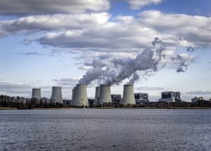 폭염으로 증가한 전기 수요를 감당하기 위해 석탄 발전으로 돌아간 영국