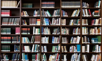 포용성과 다양성 기준에 미치지 못하는 책들을 퇴출하는 캐나다 학교 도서관